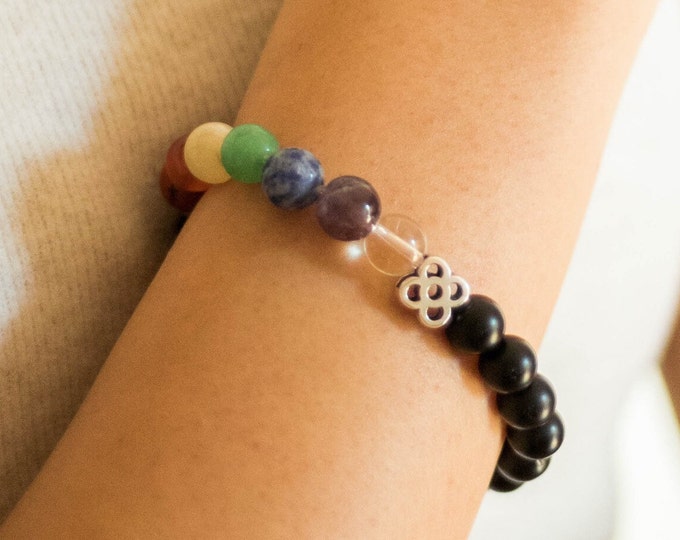 7 chakra bracelet, made with real stone, Anxiety relief, Yoga chakra bracelet with Natural Crystal Healing, Mandala elastic bracelet.