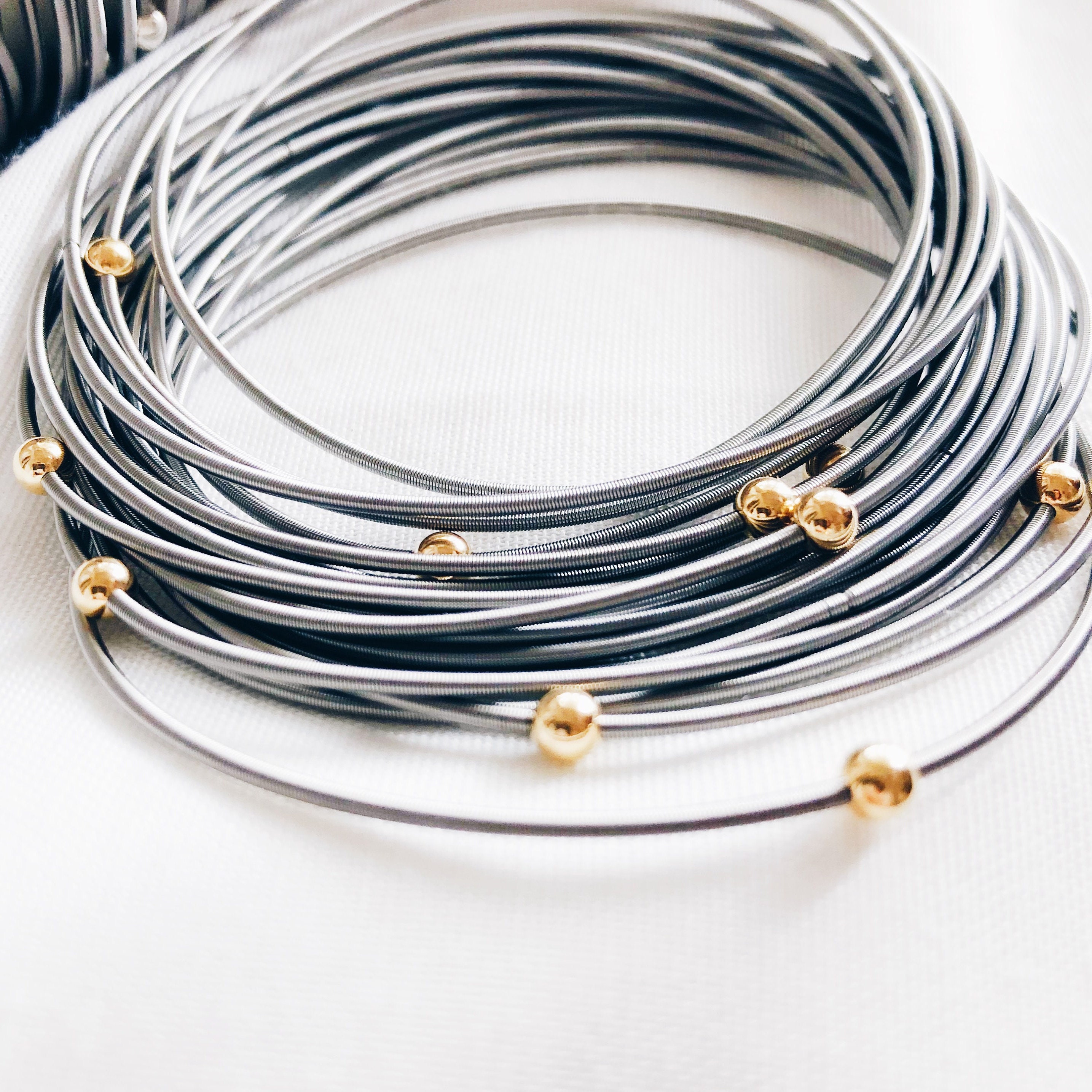 50 Pcs Metal Elastic Bracelet Non-Slip Bracelet Craft Carbon Steel Wire  Bracelet - AliExpress