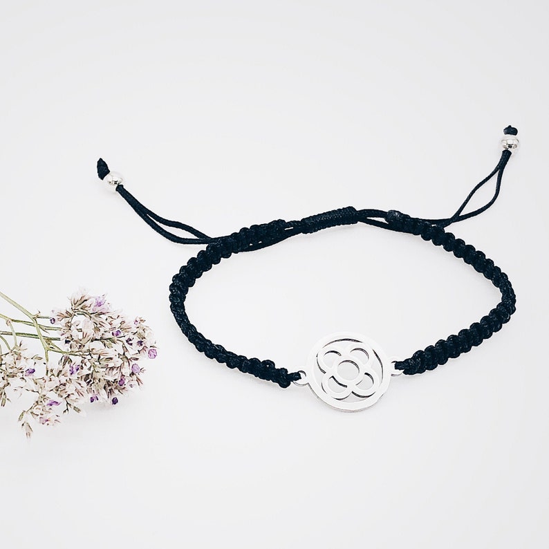 silver panot Barcelona bracelet Barcelona silver flower bracelet adjustable thread Barcelona flower bracelet Barcelona travel souvenir