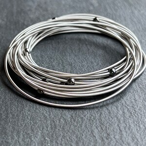 Metal 2024 wire bracelets
