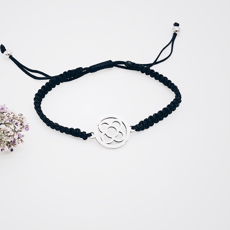 silver panot Barcelona bracelet Barcelona silver flower bracelet adjustable thread Barcelona flower bracelet Barcelona travel souvenir