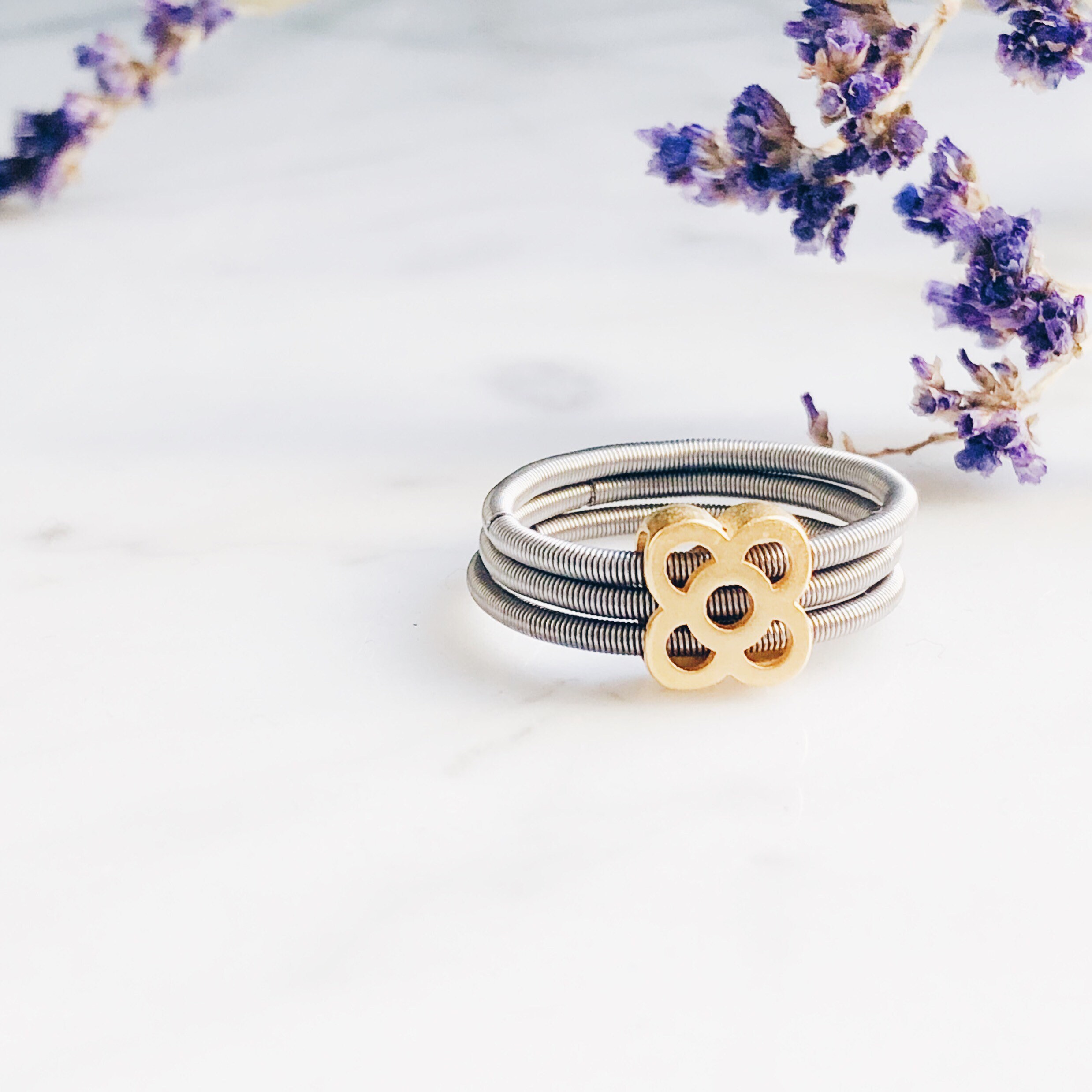 Barcelona stretch ring, triple rolling ring, Barcelona