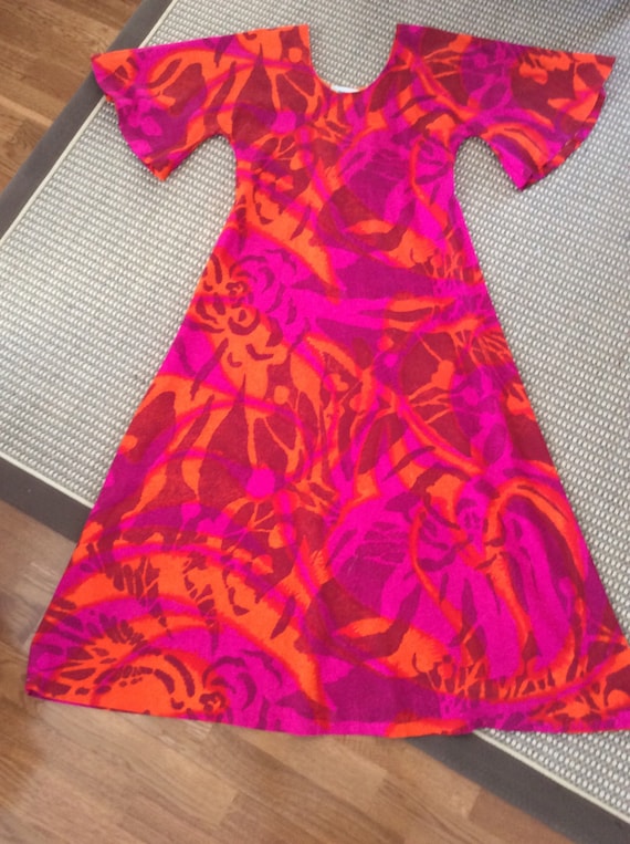 Two Potato Laguna Beach Psychadelic Maxi Dress Hot