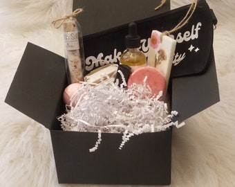 Mother's day gift set, Spa gift basket for her, mom birthday care package, relaxation gift basket for mom, Make yourself a priority spa set