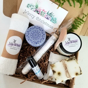 Holiday gift idea, Christmas gift box, spa gift package, send a Christmas gift box, Merry Christmas gift for her, Relaxation Care package.