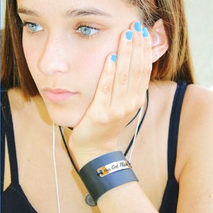 Custom black leather cuff, engraved handwritten bracelet, silver nameplate, actual handwriting jewelry, personalized gift for her/him