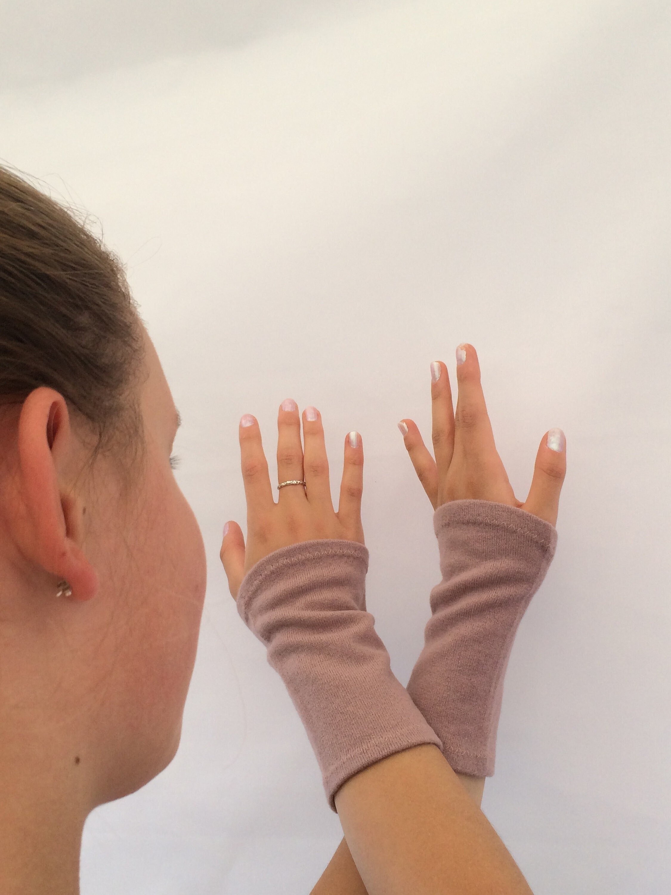 Mitts in Rose - Etsy