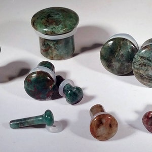 Australian Bloodstone Stone Plugs: Single Flare Gauges (Pair)