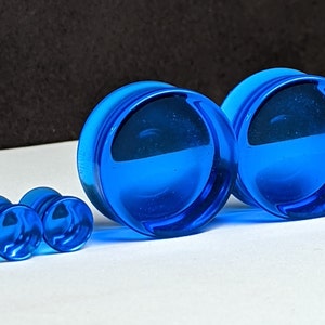 Concave Glass Plugs Gauges - Ocean Blue Glass Plugs - Double Flare Body Jewelry for Stretched Ears - Natural Organic (Pair)