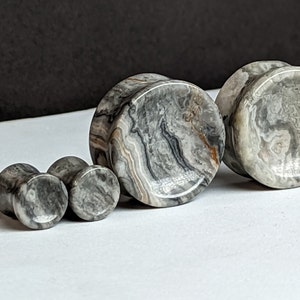 Concave Stone Plugs Gauges - Gray Wave Jasper Stone Plugs - Double Flare Body Jewelry for Stretched Ears - Natural Organic (Pair)