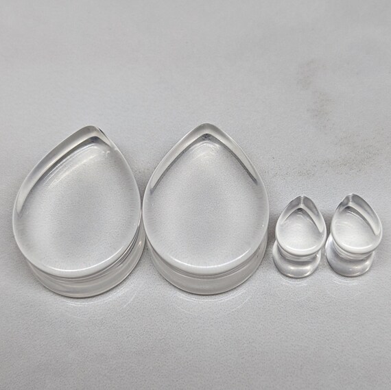 thumbnail image 2 of RARE Pair Of Clear Glass Tunnel Plugs - Double Flared Body Jewelry Gauges 2 of 6