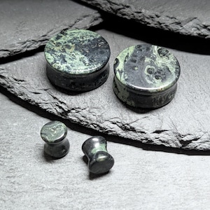 Grün Augen Jaspis Stein Plugs: Double Flare Gestreckte Ohr Gauges