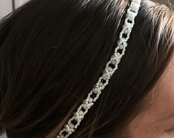 Headband / bandeau / serre tete / accessoire de mode / bijou de tête / accessoire coiffure / couronne / irisé, en perles, Ligne8