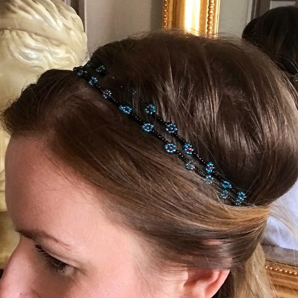 Headband / serre tête / bandeau / bijou de tête / accessoire de coiffure / couronne / fleurs bleu Ligne8