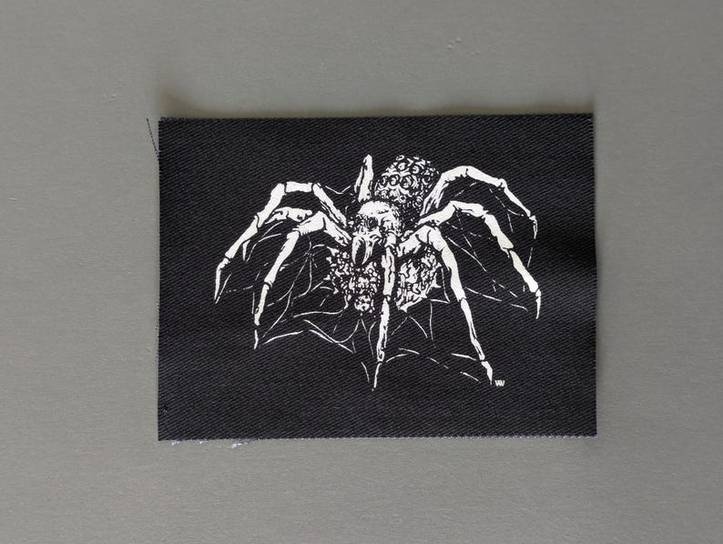Toppa da cucire a forma di ragno horror: applicazione fai da te con stampa serigrafica spettrale immagine 2
