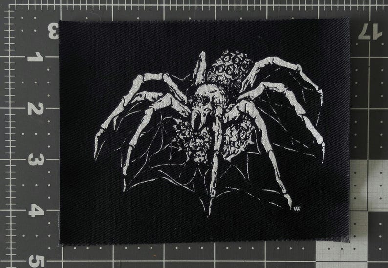 Toppa da cucire a forma di ragno horror: applicazione fai da te con stampa serigrafica spettrale immagine 4
