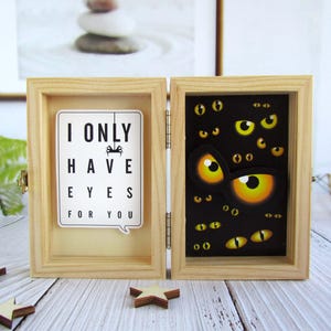 Ich liebe dich Karte. Niedliche Box mit Botschaft in der Box „Ich habe nur Augen für Dich“. Personalisierte Holz Karte für Verliebte. Originelles Geburtstagsgeschenk für Sie & Ihn