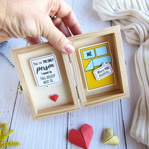 Messaggio in una scatola "Sei l'unica persona accanto alla quale vorrei addormentarmi" Proposta di matrimonio personalizzata per anniversario Carta regalo 3D per San Valentino