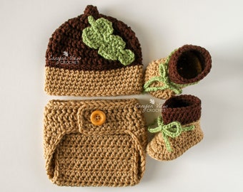 Baby Acorn Costume for Halloween or Thanksgiving, Newborn Photo Prop Outfit, Crochet Boy or Girl Hat with Leaf, Diaper Cover and Booties Set
