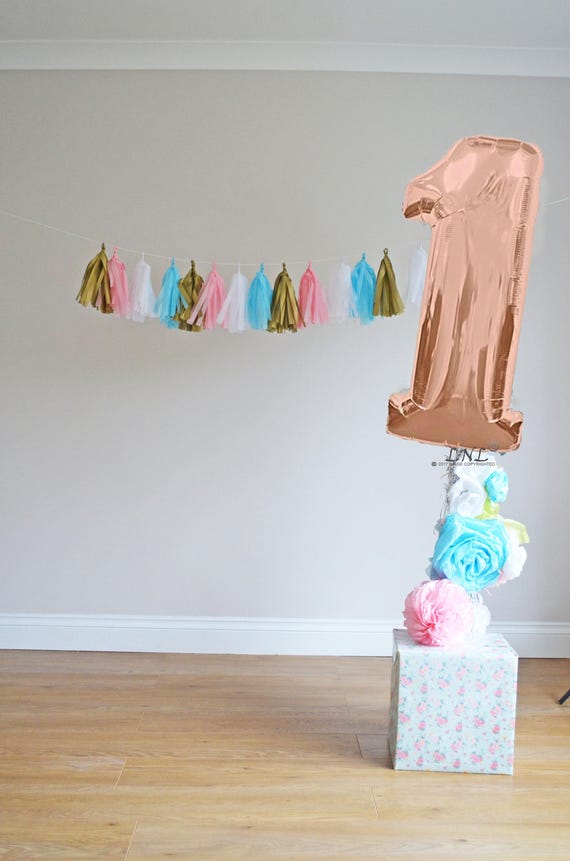 giant number 1 balloon