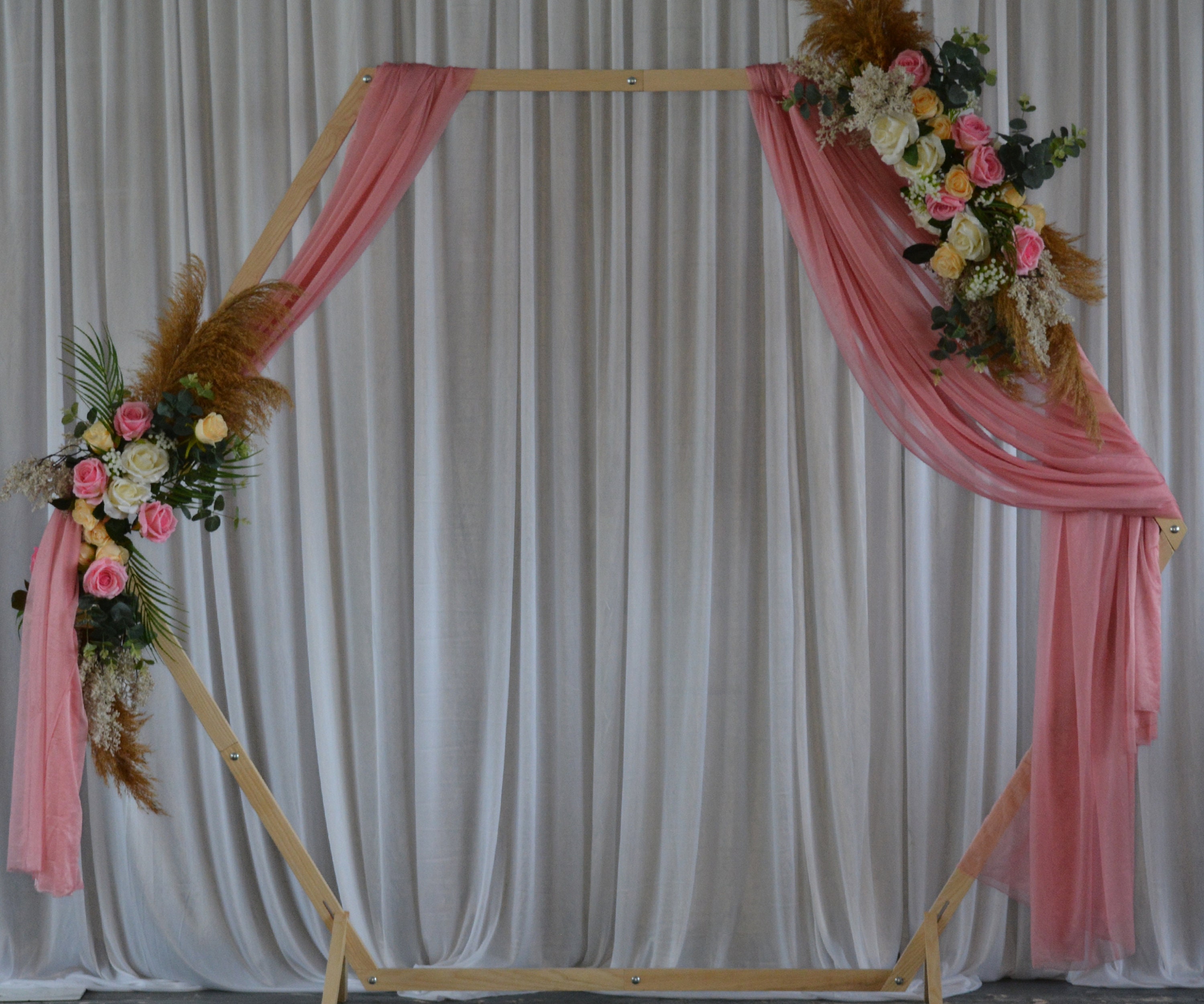Foldable Wedding Arch / WeddArch 5.5 