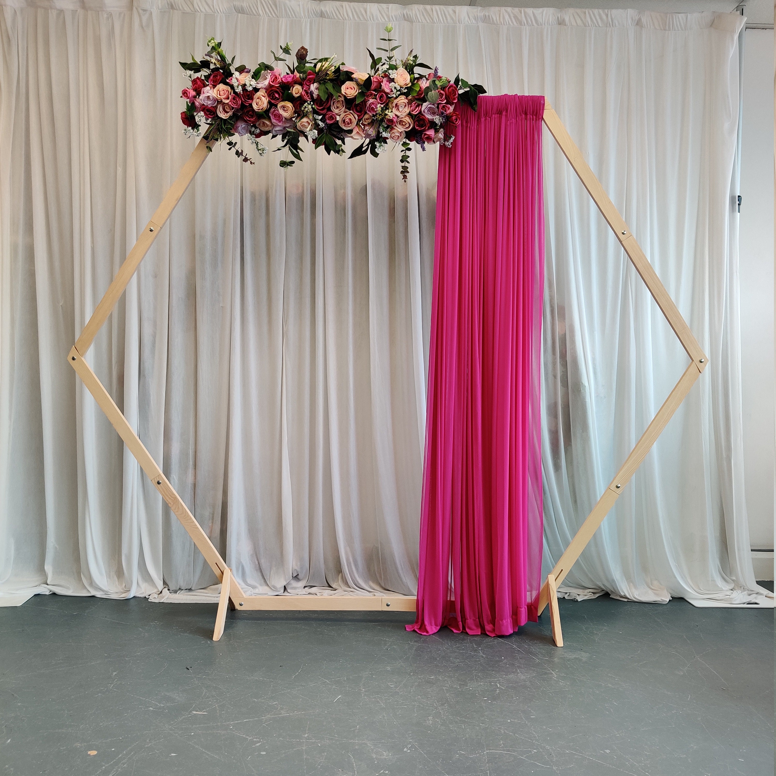 Rose gold wedding arch Clearance