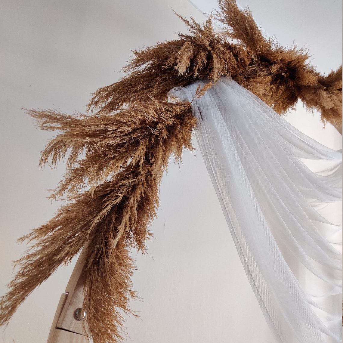 Round Wooden Arch & Pampas Grass Garland Woden Arch Floral Etsy UK