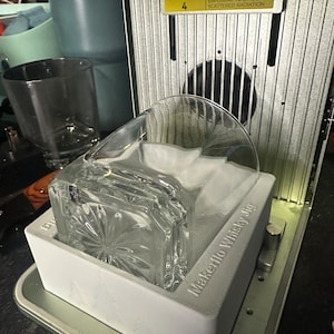 Whiskey Glass Jig for xTool F1 – Precision Laser Engraving Fixture for Tumblers, Glassware & Barware