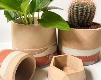 Handmade pot | Concrete Plant pot | Desert pot | Concrete planter | House plants | Planter | Boho| Cement pot| House plant decor| Natural
