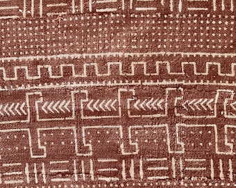 Letto per cani in tessuto fangoso color ruggine // Medio