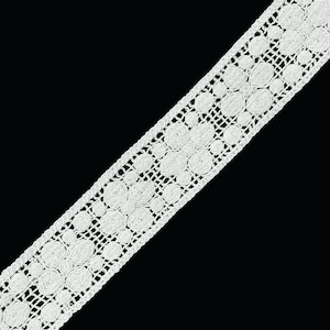 Vintage Cluny Cotton Lace Trim – 2.25” Wide, Dark Ivory, Eyelet Circular Pattern, 100% Cotton, Sewing, Bridal, Crafts & Home Décor