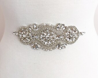 Bettymina Crystal Pearl Applique (iron-on)