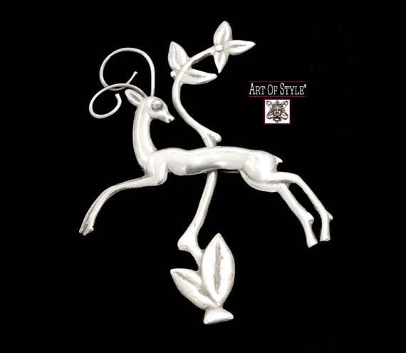 ANA SOSA Sterling Silver Chinoiserie Deer Brooch