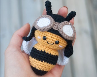 James The Bee - CROCHET PDF PATTERN (English)