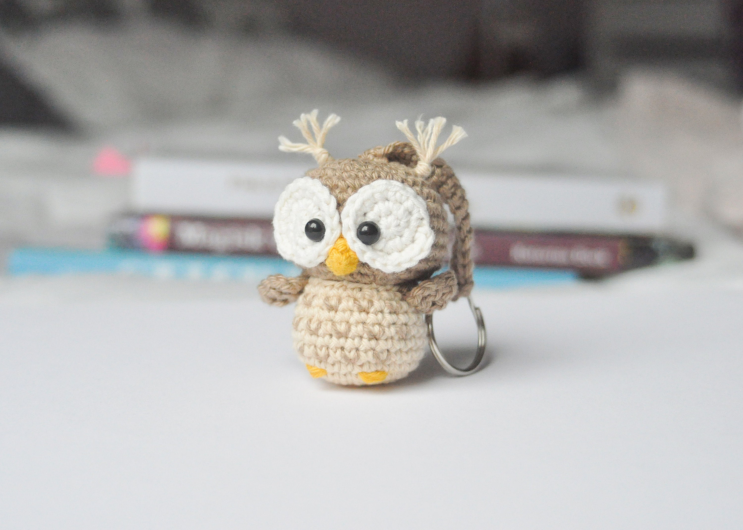 How to crochet - easy Owl Amigurumi keychain tutorial - great for beginners  - English 