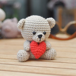 The Love Bear CROCHET PDF PATTERN English image 6