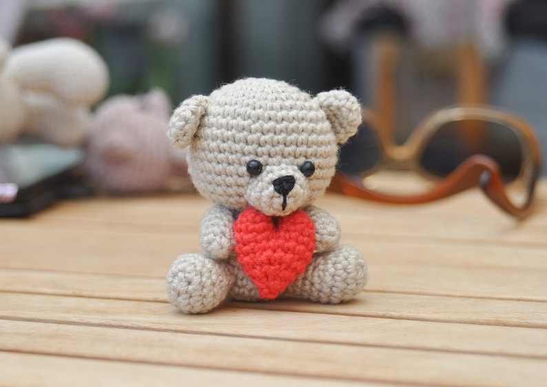 The Love Bear CROCHET PDF PATTERN English image 6