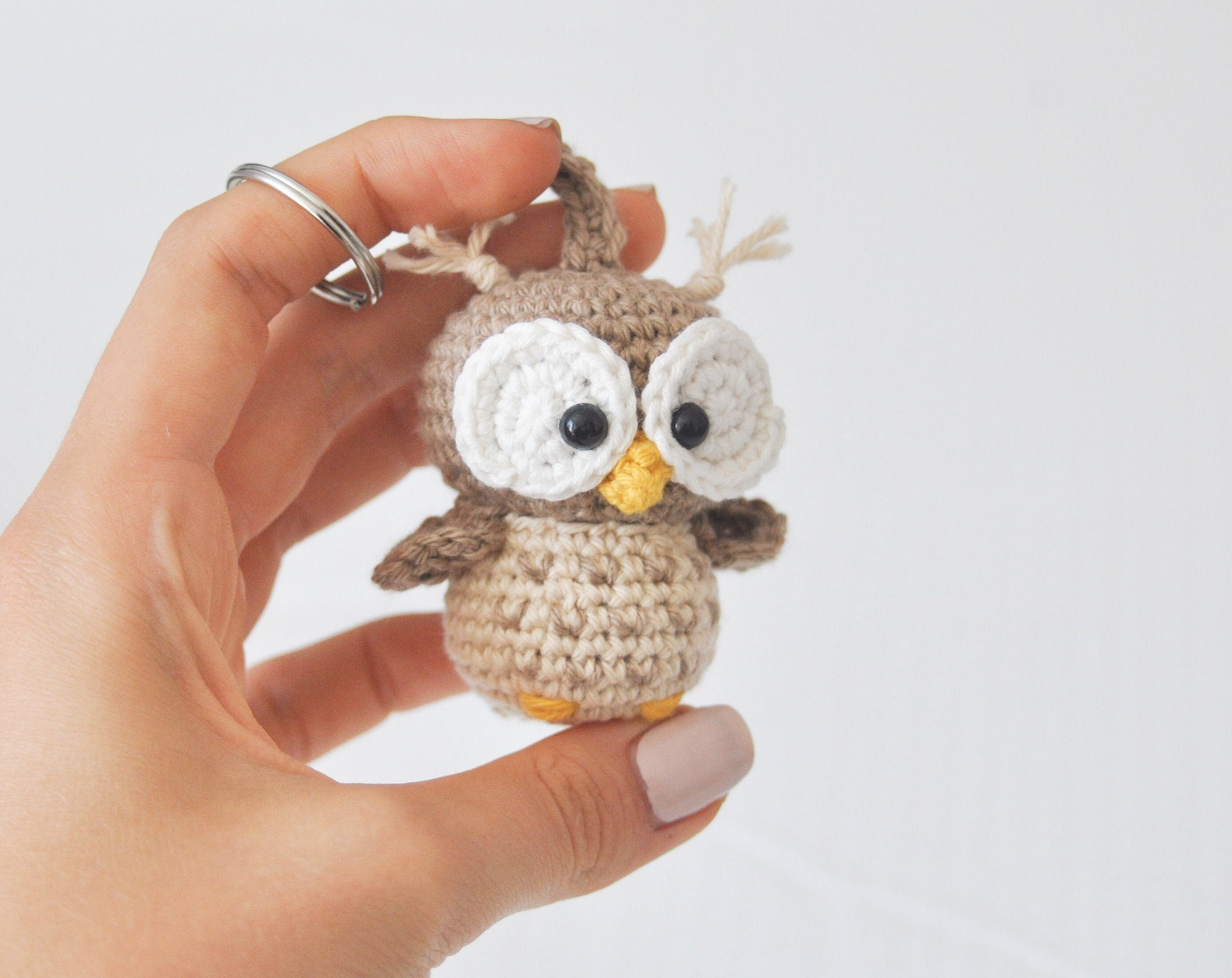Crochet owl best sale keyring