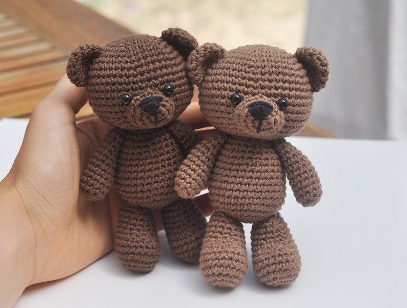 Florence the teddy bear CROCHET PDF PATTERN English image 1