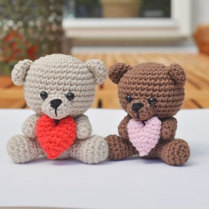 The Love Bear CROCHET PDF PATTERN English image 4