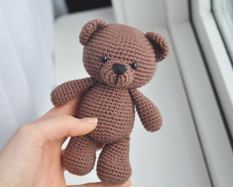 Frankie the teddy bear CROCHET PDF PATTERN English image 3