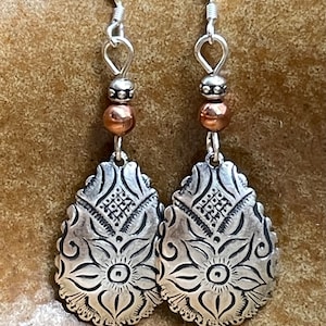 Silver Boho dangle earrings, etched silver earrings, silver jewelry, Boho earrings, Bohemian jewelry, Lightweight earrings, bridesmaids gift