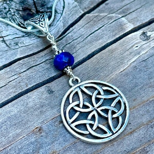 Silver Celtic Knot Lapis Lazuli Pendant Necklace