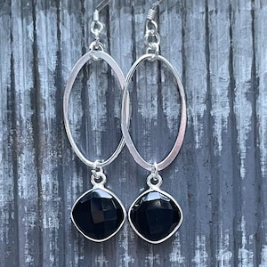 Sterling silver black onyx earrings, Handmade onyx silver jewelry, Black onyx drop earrings, Boho black onyx earrings, Unique onyx earrings