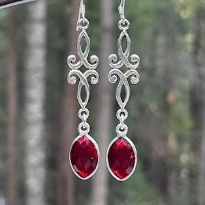 Silver and garnet earrings, January birthstone earrings, garnet drop earrings, red gemstone dangle earrings, handmade garnet Boho earrings