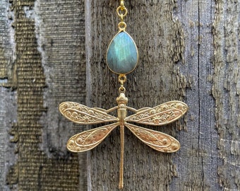 Gold Labradorite Necklace, Statement Dragonfly Jewelry, Artisan Labradorite Dragonfly Necklace, Boho Labradorite Pendant Necklace