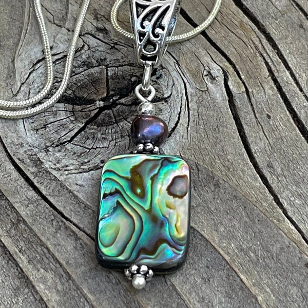 New Zealand abalone pendant, Abalone necklace, abalone pendant, abalone shell jewelry, pearl necklace, abalone shell and pearl jewelry