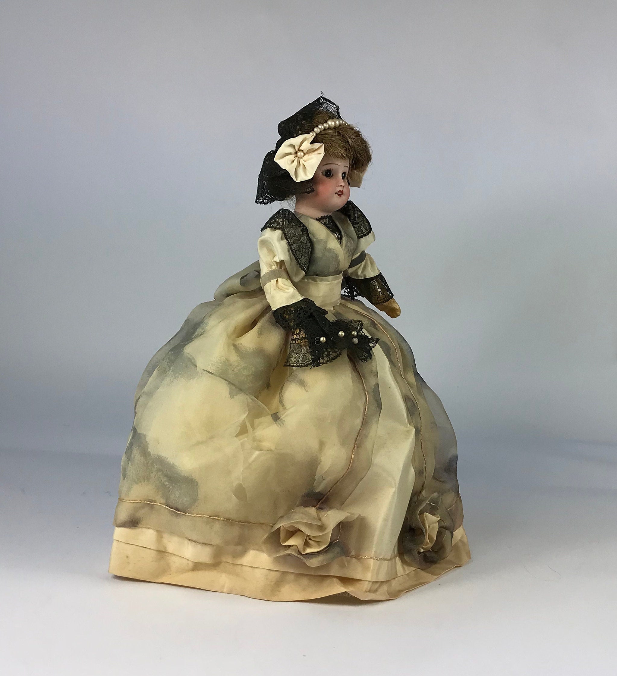 * antique doll ୨୧ .·*° アンティーク ペグドール il_340x270.4112969271_lr8m.jpg