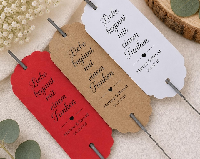 40 Wunderkerzenhalter Hochzeit – personalisiert mit Namen & Datum – Spruch „Liebe beginnt mit einem Funken“ – verschiedene Farben
