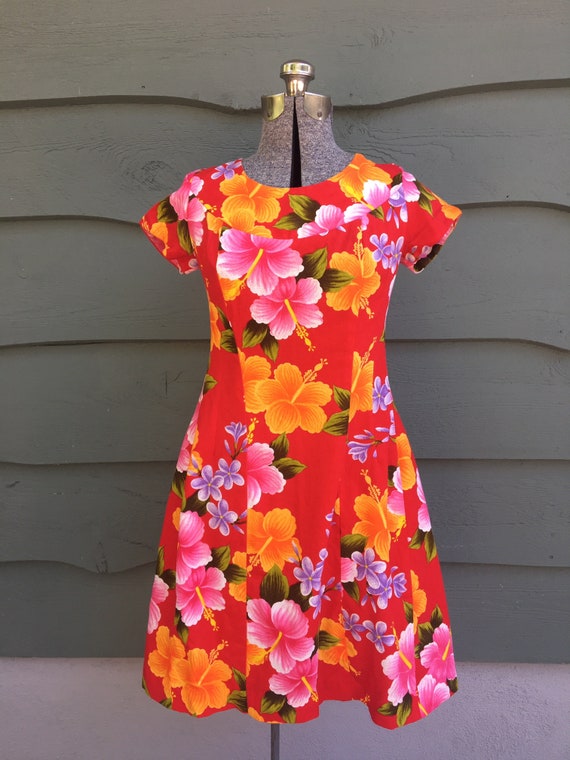 1950s Hawaiian Ui-Maikai cotton dress/ 1950s red H